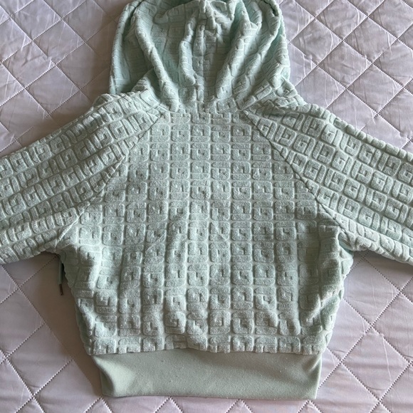 guess zip up crop sweatshirt - Picture 3 of 5